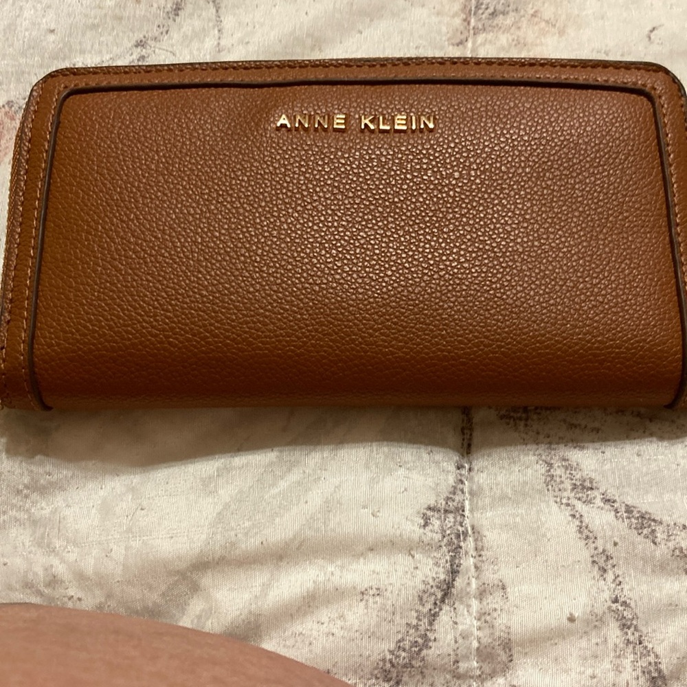 Anne Klein wallet